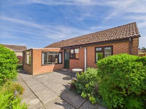 Rear elevation- click for photo gallery